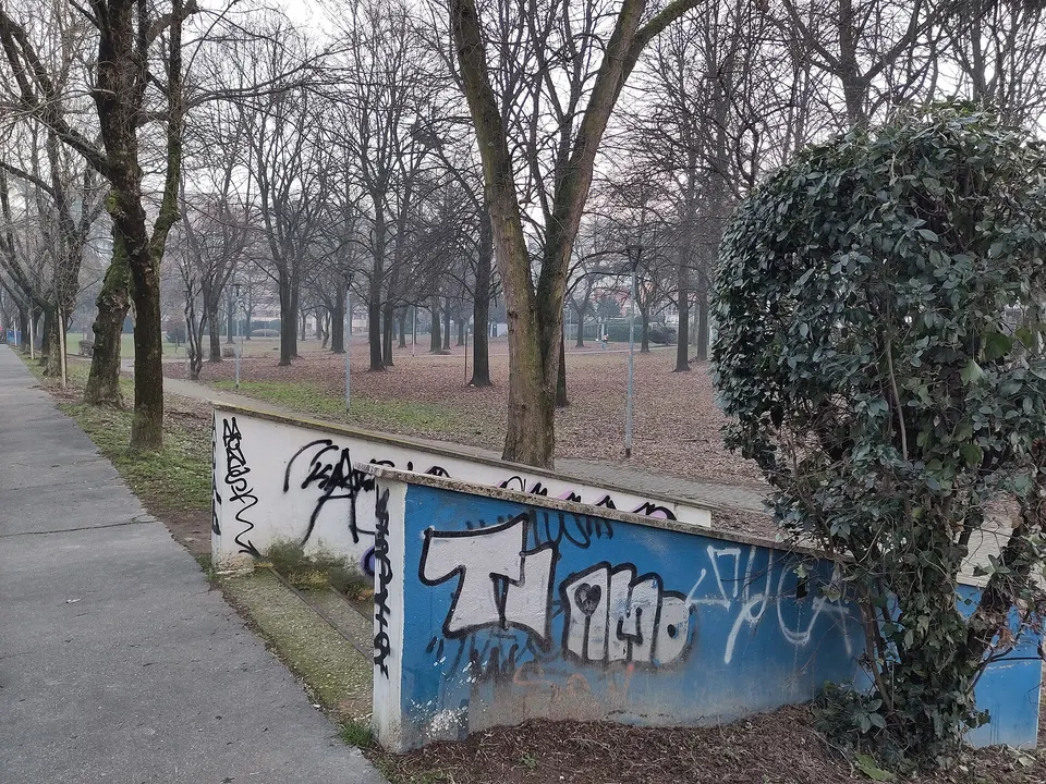 Parco di via Sanguinetti a San Donato Milanese (gennaio 2024)